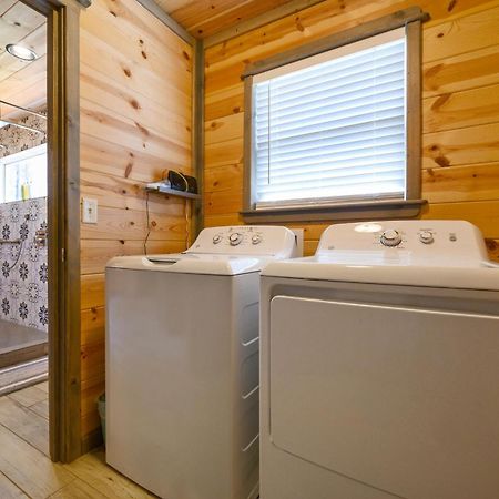 Convenient Romantic Hot Tub Bbq 3-Night Special! 브로큰보우 외부 사진